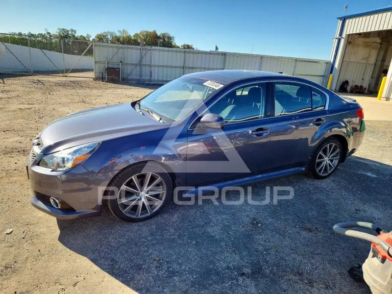 2014 Subaru Legacy photo