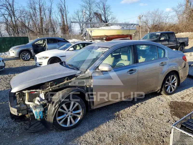 2014 Subaru Legacy photo