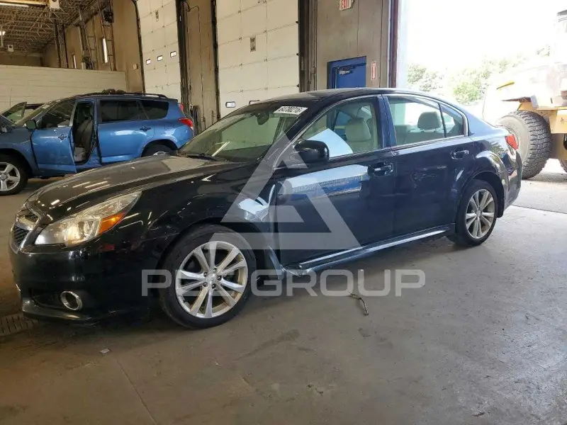 2014 Subaru Legacy фото