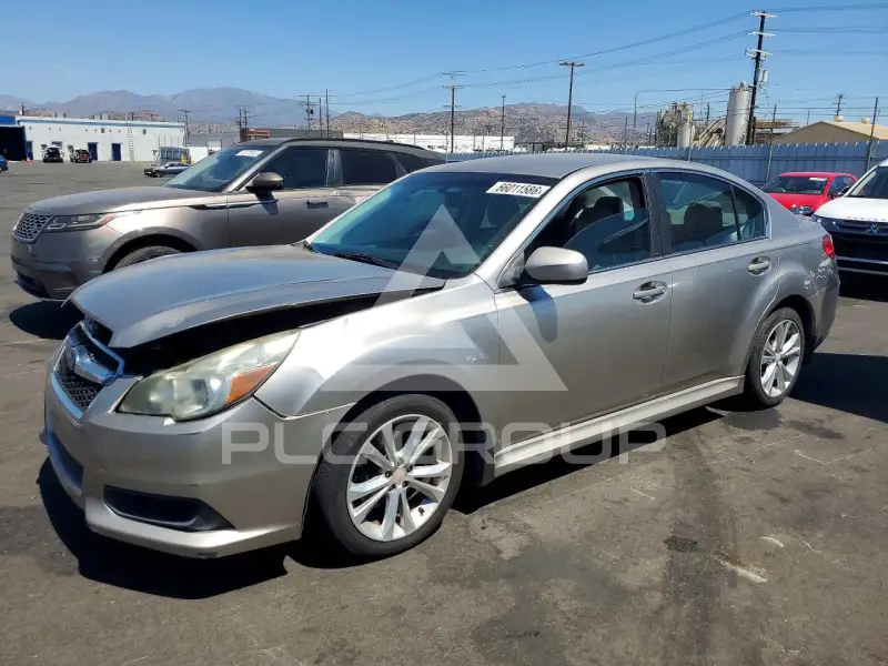 2014 Subaru Legacy фото