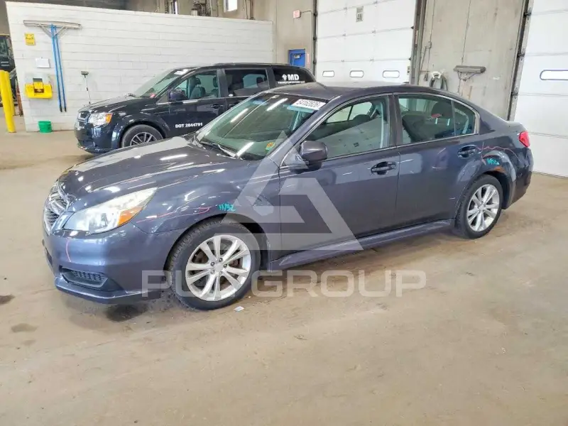 2014 Subaru Legacy photo