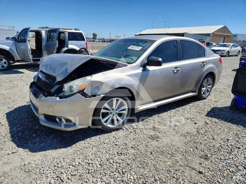 2014 Subaru Legacy photo