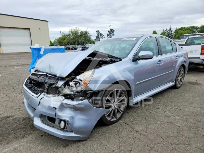 2014 Subaru Legacy photo