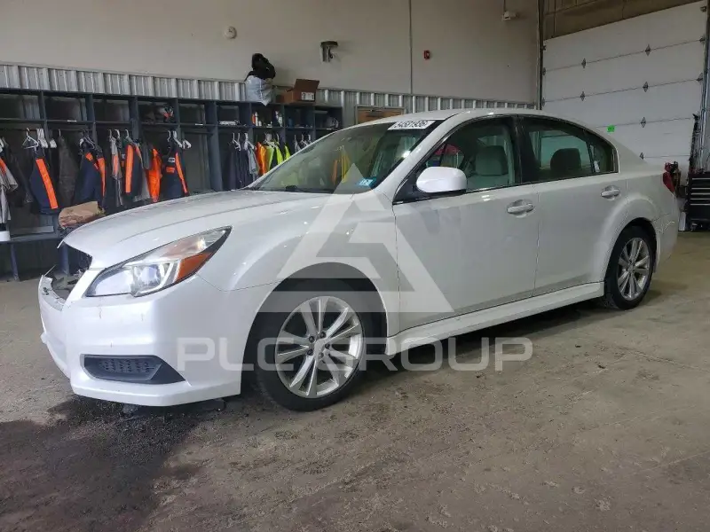 2014 Subaru Legacy photo