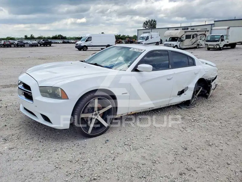2014 Dodge CHARGER photo