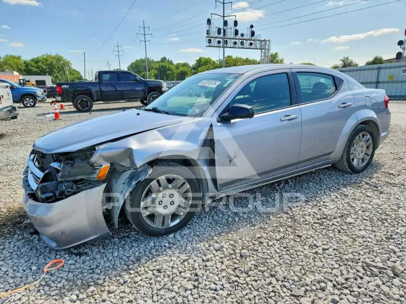 2014 Dodge AVENGER photo