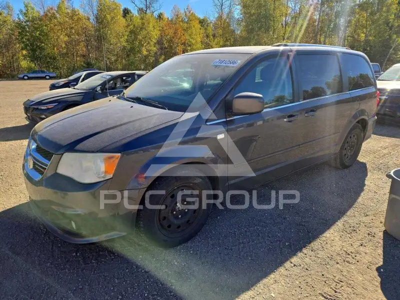 2014 Dodge CARAVAN photo