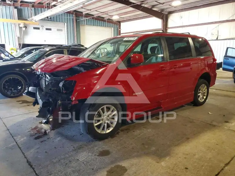 2014 Dodge CARAVAN фото