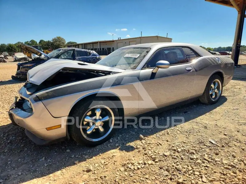 2014 Dodge CHALLENGER photo