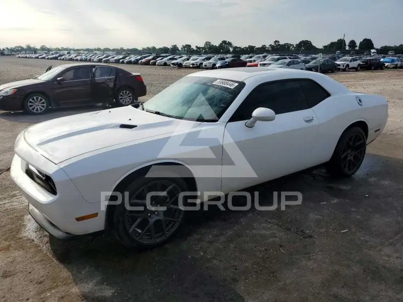 2014 Dodge CHALLENGER photo