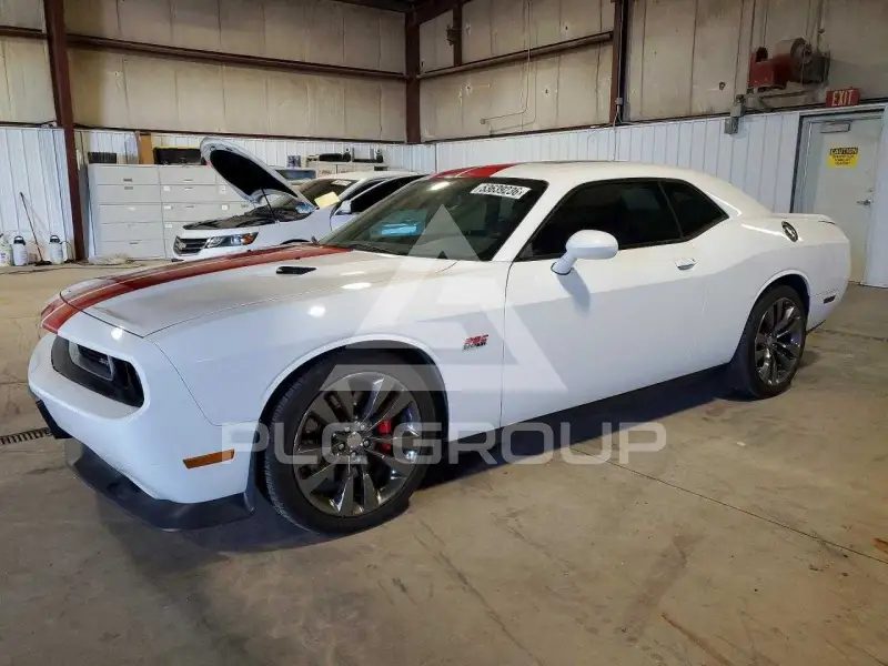 2014 Dodge CHALLENGER фото