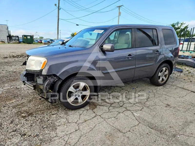 2014 Honda PILOT photo