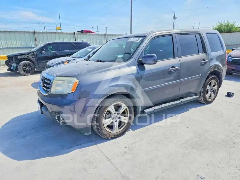 2014 Honda PILOT photo