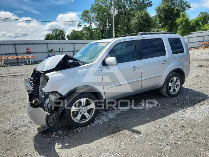 2014 Honda PILOT photo