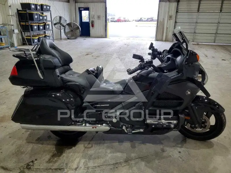 2014 Honda GL photo