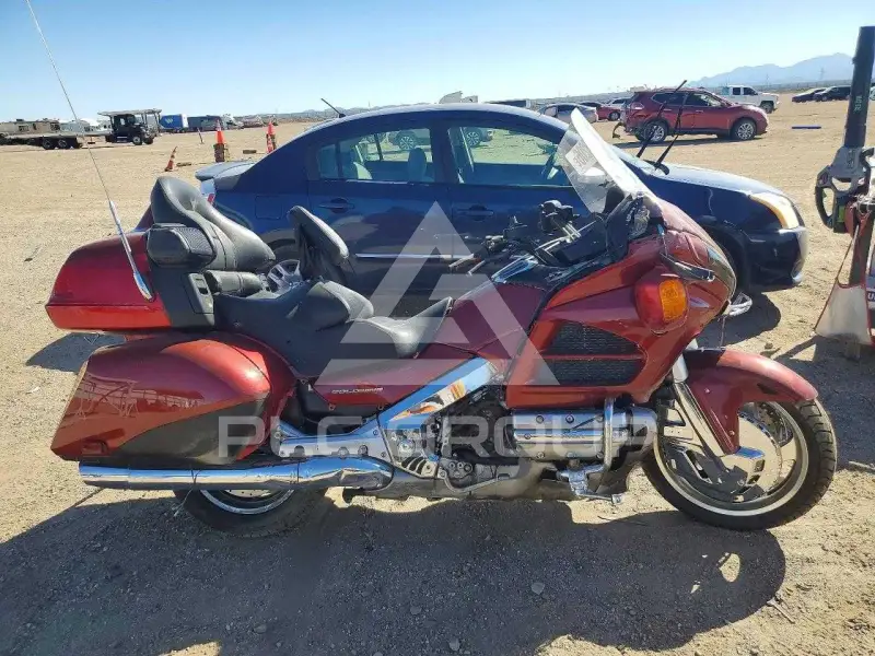 2014 Honda GL фото