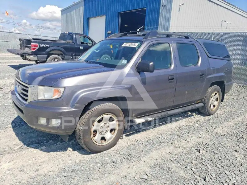 2014 Honda RIDGELINE photo