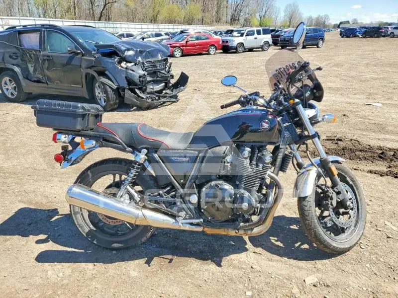 2014 Honda CB photo