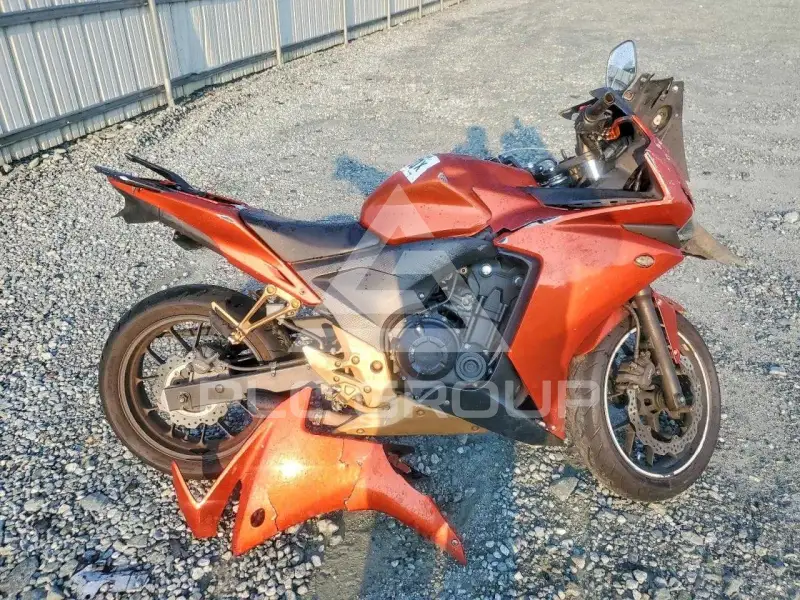 2014 Honda CBR photo