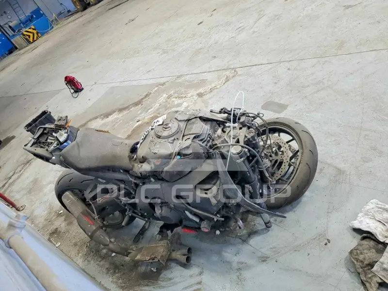 2014 Honda CBR photo