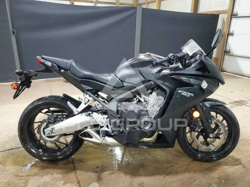 2014 Honda CBR фото