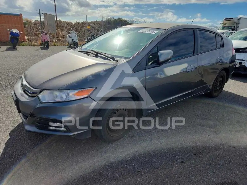 2014 Honda INSIGHT photo