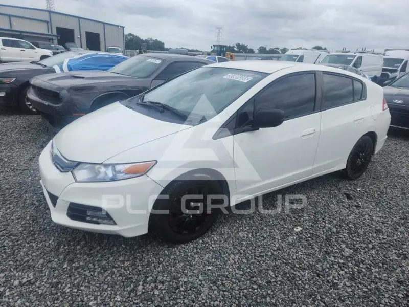 2014 Honda INSIGHT photo