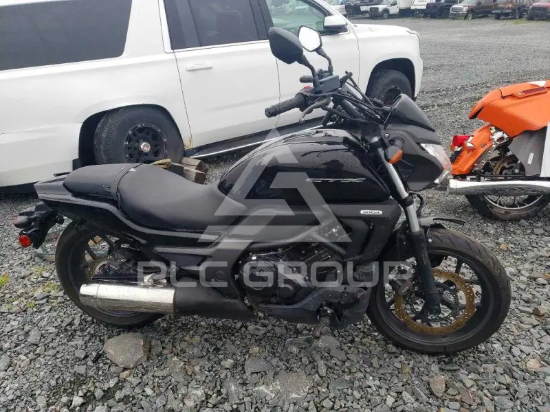 2014 Honda CTX photo