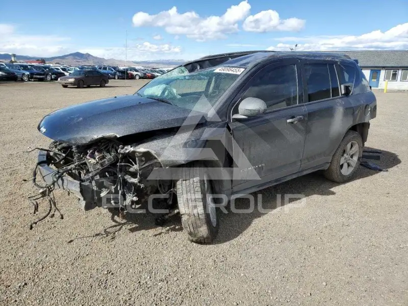 2014 Jeep COMPASS photo