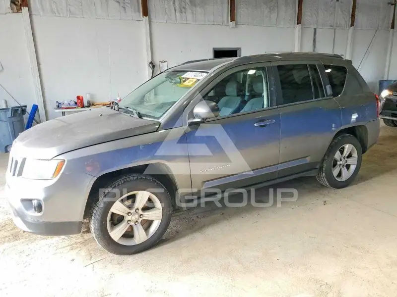 2014 Jeep COMPASS photo