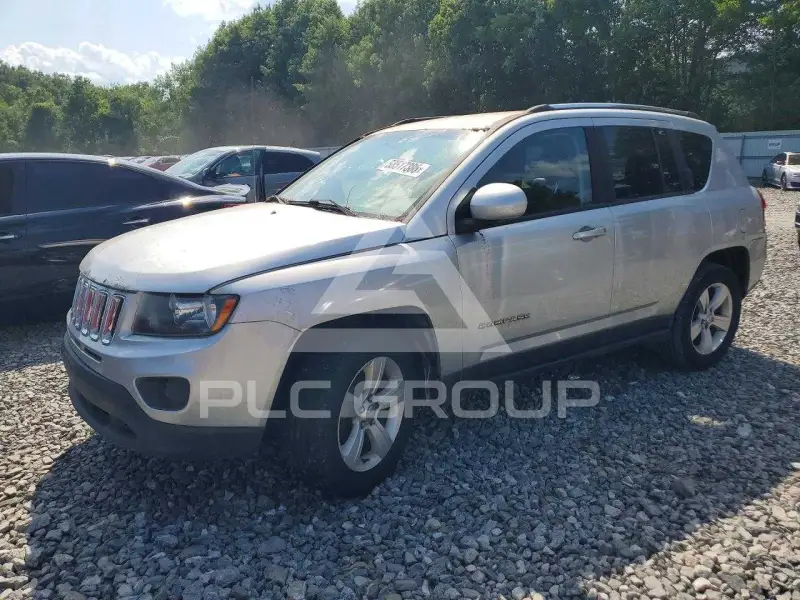 2014 Jeep COMPASS photo