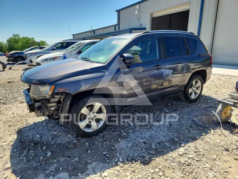 2014 Jeep COMPASS photo
