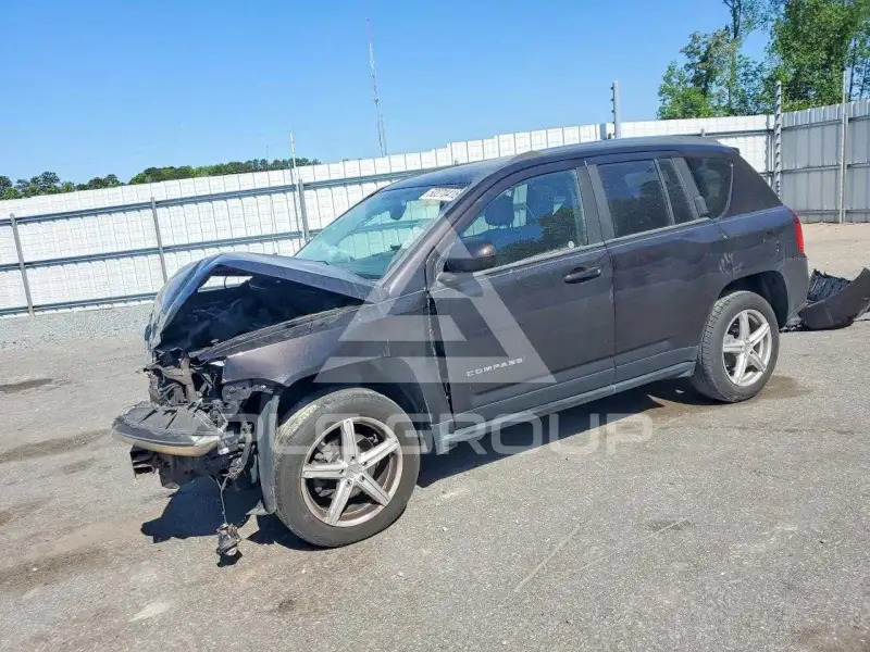 2014 Jeep COMPASS photo