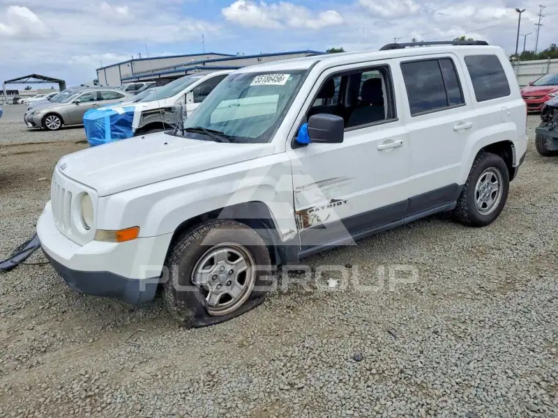 2014 Jeep PATRIOT photo