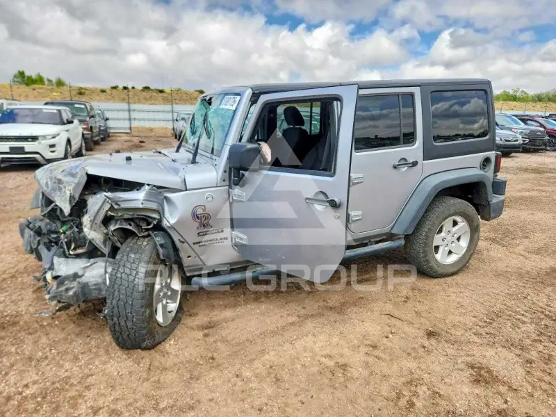2014 Jeep WRANGLER фото