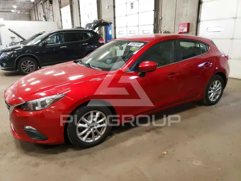 2014 Mazda 3 photo