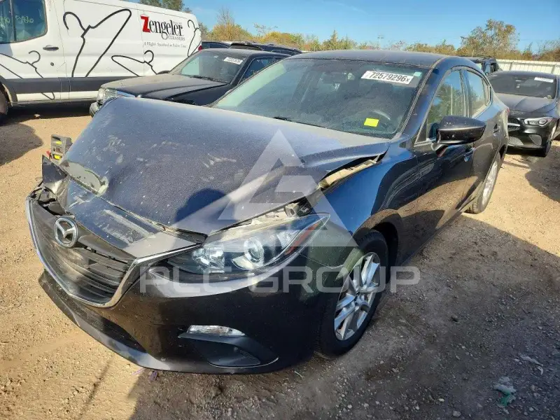 2014 Mazda 3 photo