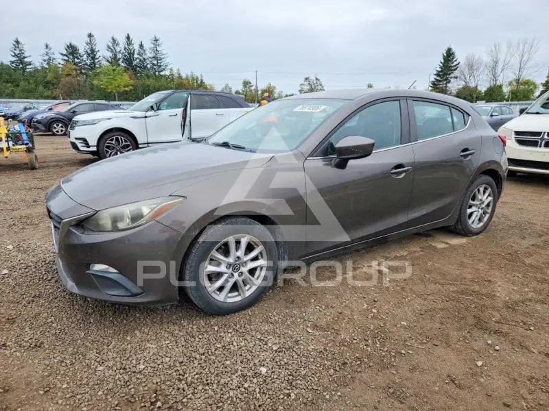 2014 Mazda 3 photo