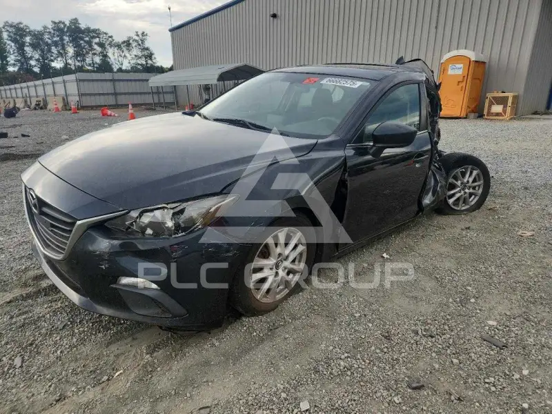 2014 Mazda 3 photo