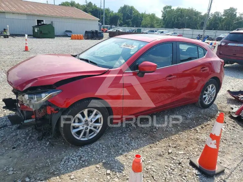 2014 Mazda 3 photo