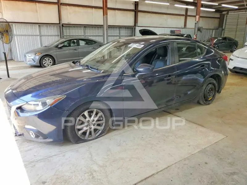 2014 Mazda 3 photo