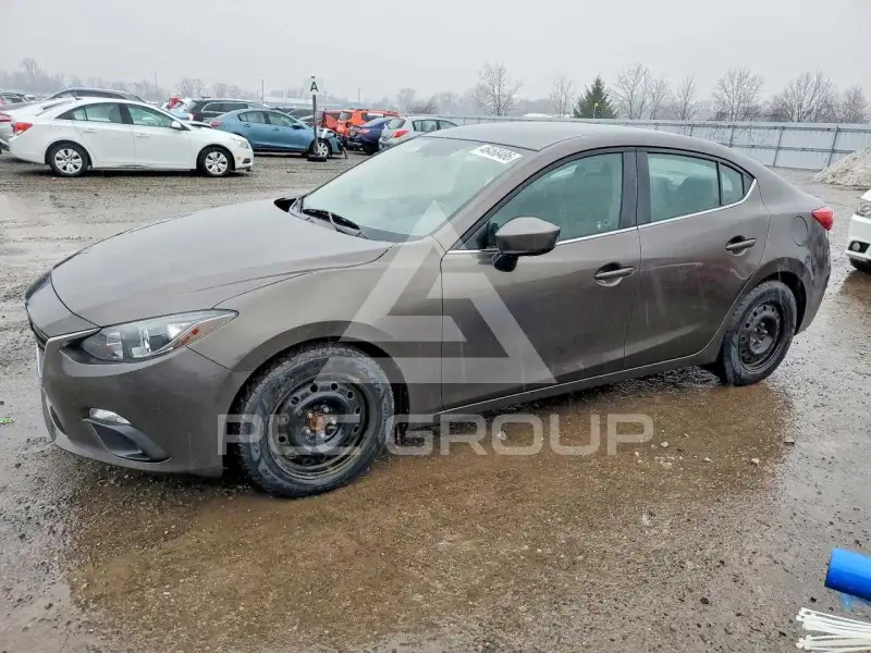 2014 Mazda 3 photo