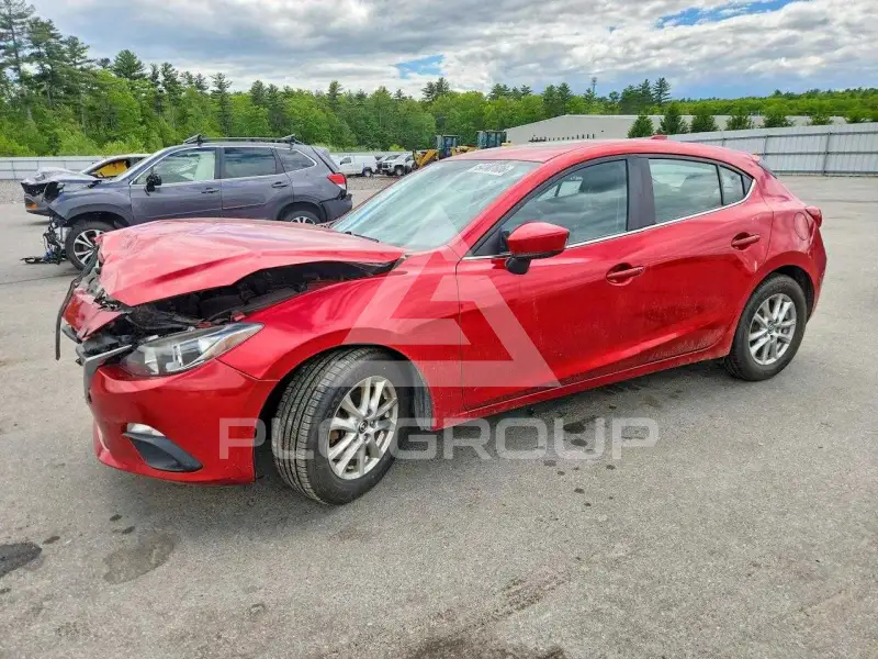 2014 Mazda 3 photo