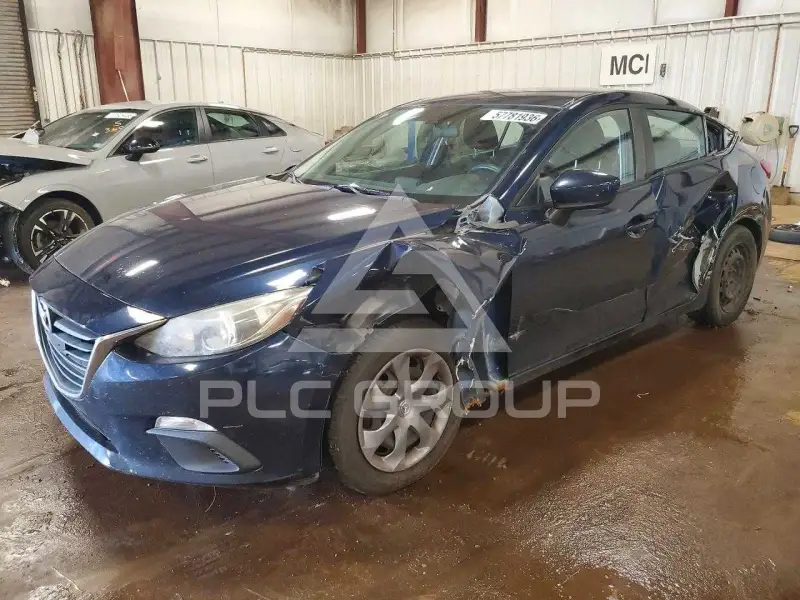 2014 Mazda 3 photo