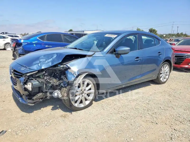 2014 Mazda 3 photo