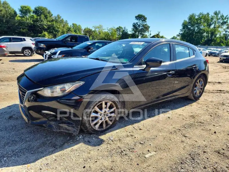 2014 Mazda 3 photo