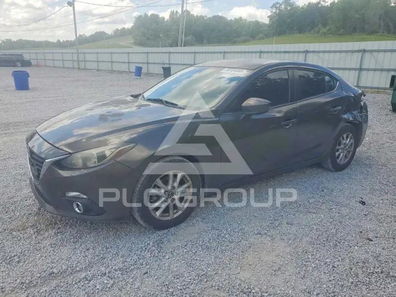 2014 Mazda 3 photo