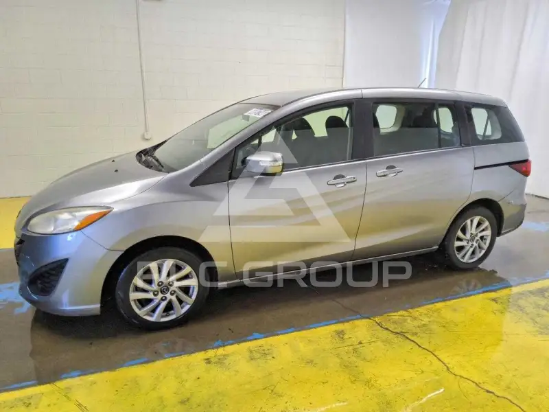 2014 Mazda 5 photo