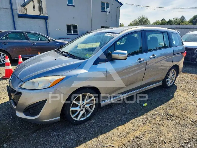 2014 Mazda 5 photo