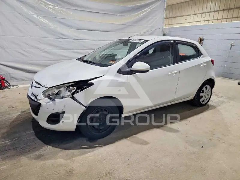 2014 Mazda 2 (Demio) фото